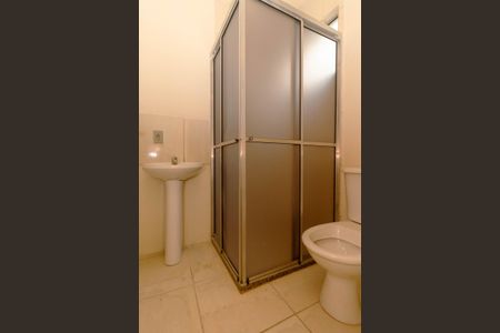 Apartamento para alugar com 65m², 2 quartos e 1 vaga Apartamento para alugar com 65m², 2 quartos e 1 vagaBanheiro