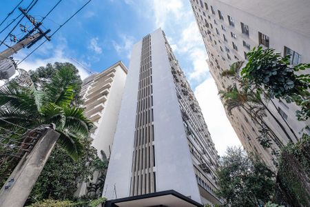 Apartamento à venda com 455m², 4 quartos e 4 vagas Apartamento à venda com 455m², 4 quartos e 4 vagasFachada