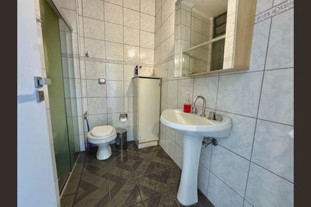 Apartamento para alugar com 118m², 3 quartos e sem vagaBanheiro