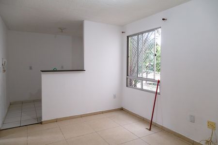 Sala de apartamento para alugar com 2 quartos, 43m² em Água Chata, Guarulhos