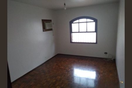 Casa à venda com 3 quartos, 150m² em Jaguará, São Paulo