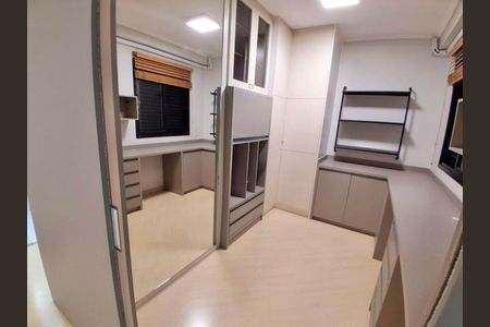 Apartamento para alugar com 70m², 2 quartos e 1 vaga