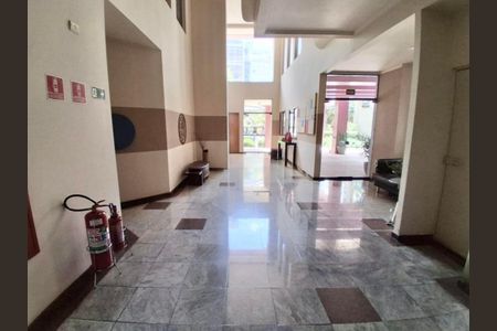 Apartamento para alugar com 70m², 2 quartos e 1 vaga