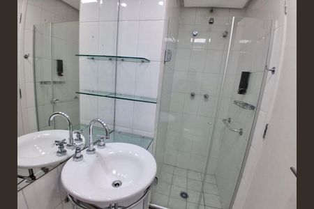 Apartamento para alugar com 70m², 2 quartos e 1 vaga