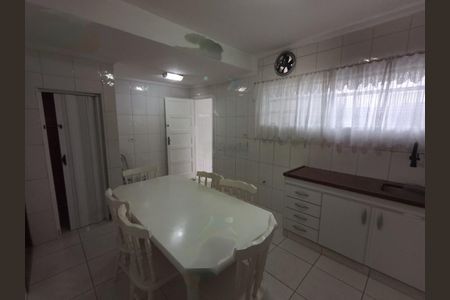 Casa à venda com 100m², 2 quartos e 1 vaga