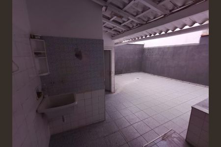 Casa à venda com 100m², 2 quartos e 1 vaga
