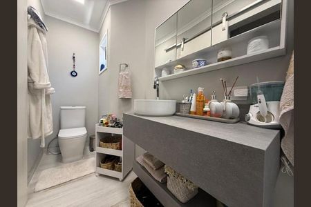 Casa à venda com 300m², 4 quartos e 5 vagas