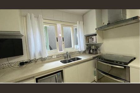 Casa à venda com 300m², 4 quartos e 5 vagas