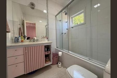Casa à venda com 300m², 4 quartos e 5 vagas
