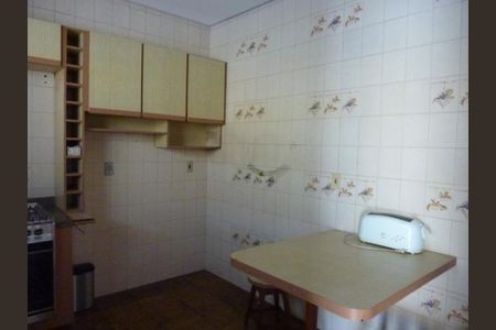 Casa à venda com 134m², 2 quartos e 2 vagas