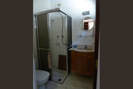 Casa à venda com 134m², 2 quartos e 2 vagas