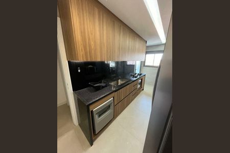 Apartamento para alugar com 161m², 3 quartos e 2 vagas
