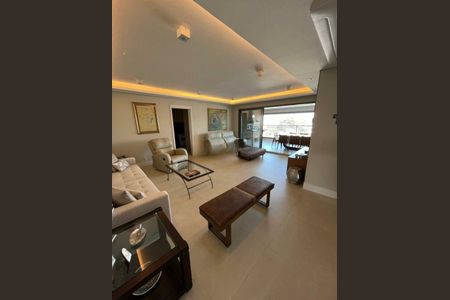 Apartamento para alugar com 3 quartos, 161m² em Ibirapuera, São Paulo