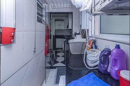 Apartamento à venda com 83m², 3 quartos e 1 vaga Apartamento à venda com 83m², 3 quartos e 1 vagaárea de serviço_4