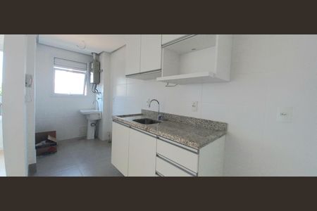 Cozinha de apartamento para alugar com 2 quartos, 70m² em Rio Branco, Porto Alegre