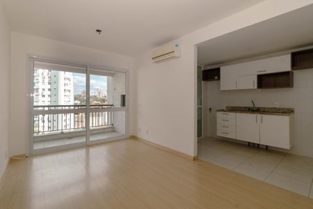 Sala de apartamento para alugar com 2 quartos, 75m² em Passo d’Areia, Porto Alegre