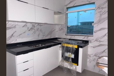 Cozinha de apartamento para alugar com 2 quartos, 40m² em Cidade Líder, São Paulo