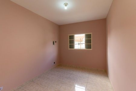 Casa para alugar com 40m², 1 quarto e 1 vagaQuarto