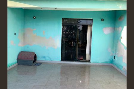 Casa à venda com 3 quartos, 186m² em Parque Marajoara, Santo André