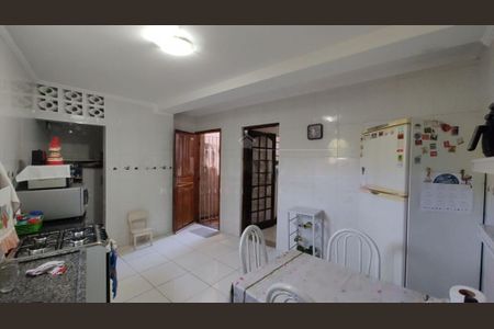 Casa à venda com 2 quartos, 91m² em Jardim Sertaozinho, São Paulo