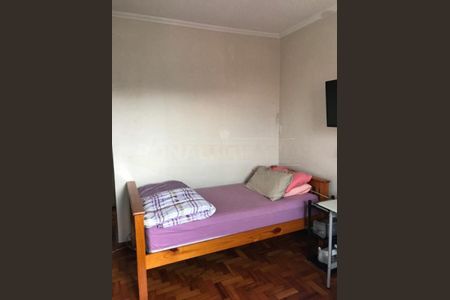 Casa à venda com 3 quartos, 132m² em Jardim Regis, São Paulo