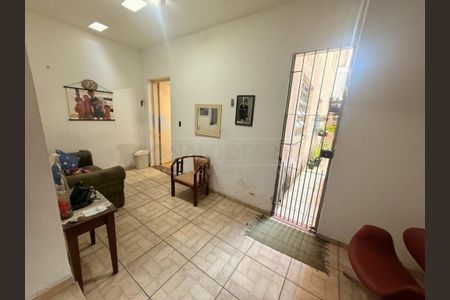Casa à venda com 125m², 3 quartos e 2 vagas