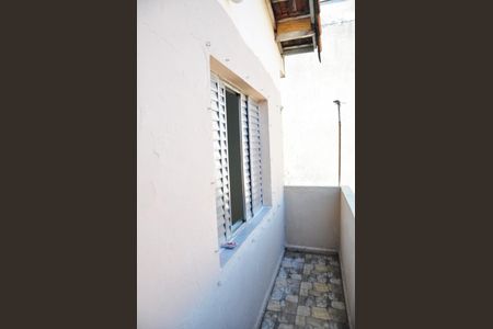 Casa para alugar com 70m², 2 quartos e sem vagaVaranda