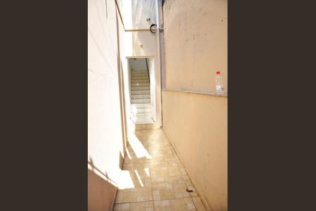 Casa para alugar com 70m², 2 quartos e sem vagaCorredor Externo