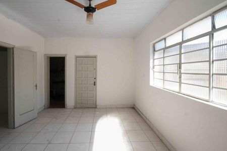 Sala de casa à venda com 2 quartos, 240m² em Quinta da Paineira, São Paulo