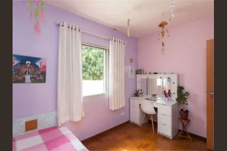Casa à venda com 4 quartos, 197m² em Chácara Inglesa, São Paulo