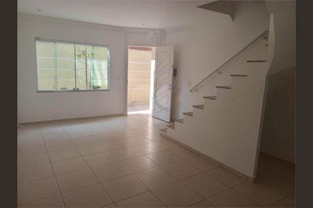 Casa à venda com 2 quartos, 98m² em Vila Marari, São Paulo