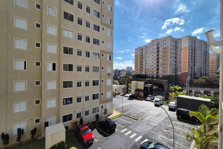 Vista da Sala  de apartamento para alugar com 2 quartos, 44m² em Vila Satúrnia, Campinas