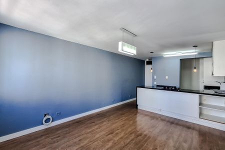 Apartamento para alugar com 84m², 2 quartos e 1 vaga Apartamento para alugar com 84m², 2 quartos e 1 vagaSala