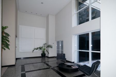 Apartamento à venda com 57m², 2 quartos e 1 vaga Apartamento à venda com 57m², 2 quartos e 1 vagaHall Entrada