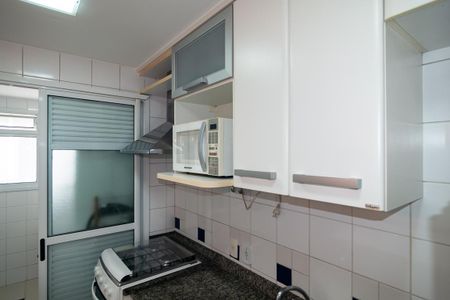 Apartamento à venda com 57m², 2 quartos e 1 vaga Apartamento à venda com 57m², 2 quartos e 1 vagaCozinha