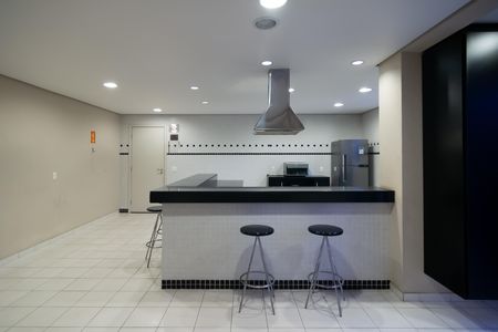 Apartamento à venda com 57m², 2 quartos e 1 vaga Apartamento à venda com 57m², 2 quartos e 1 vagaSalão de Festas