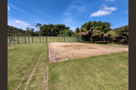 Casa à venda com 78m², 3 quartos e 5 vagas