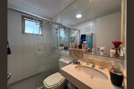 Apartamento à venda com 87m², 3 quartos e 1 vagaBanheiro social
