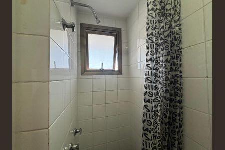 Apartamento à venda com 87m², 3 quartos e 1 vagaÁrea de serviço - banheiro