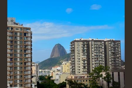Apartamento à venda com 87m², 3 quartos e 1 vagaSuíte - vista livre para o pão de açúcar