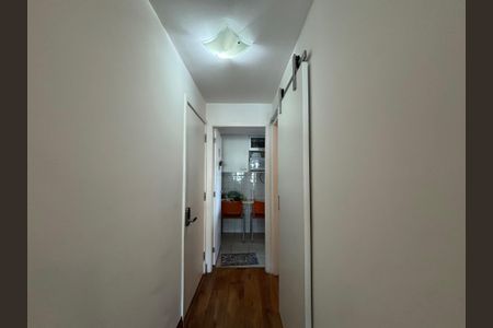 Apartamento à venda com 87m², 3 quartos e 1 vagaCorredor