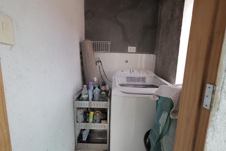 Apartamento para alugar com 83m², 2 quartos e 1 vagaÁrea de Serviço