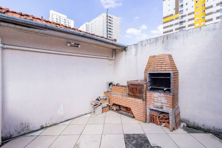 Casa à venda com 175m², 6 quartos e 2 vagasChurrasqueira