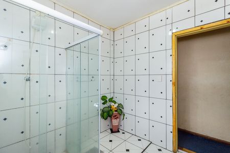Casa à venda com 175m², 6 quartos e 2 vagasBanheiro 2