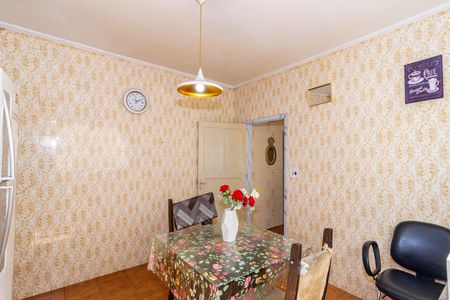 Casa à venda com 175m², 6 quartos e 2 vagasCozinha