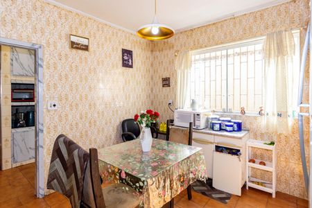 Casa à venda com 175m², 6 quartos e 2 vagasCozinha
