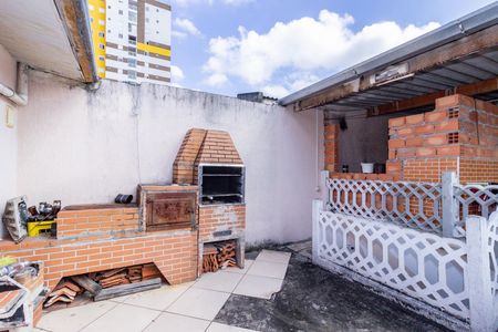 Casa à venda com 175m², 6 quartos e 2 vagasChurrasqueira