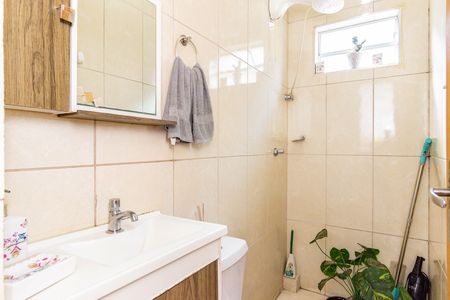 Casa à venda com 175m², 6 quartos e 2 vagasBanheiro 1