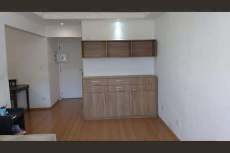 Apartamento à venda com 85m², 3 quartos e 1 vaga Apartamento à venda com 85m², 3 quartos e 1 vagaSala
