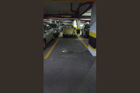 Apartamento à venda com 85m², 3 quartos e 1 vaga Apartamento à venda com 85m², 3 quartos e 1 vagaGaragem